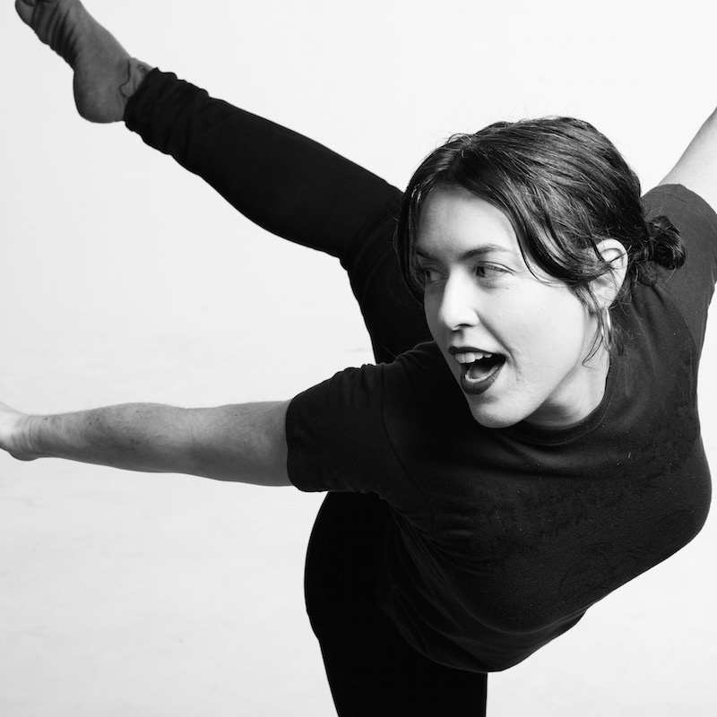 Annie Kahane headshot